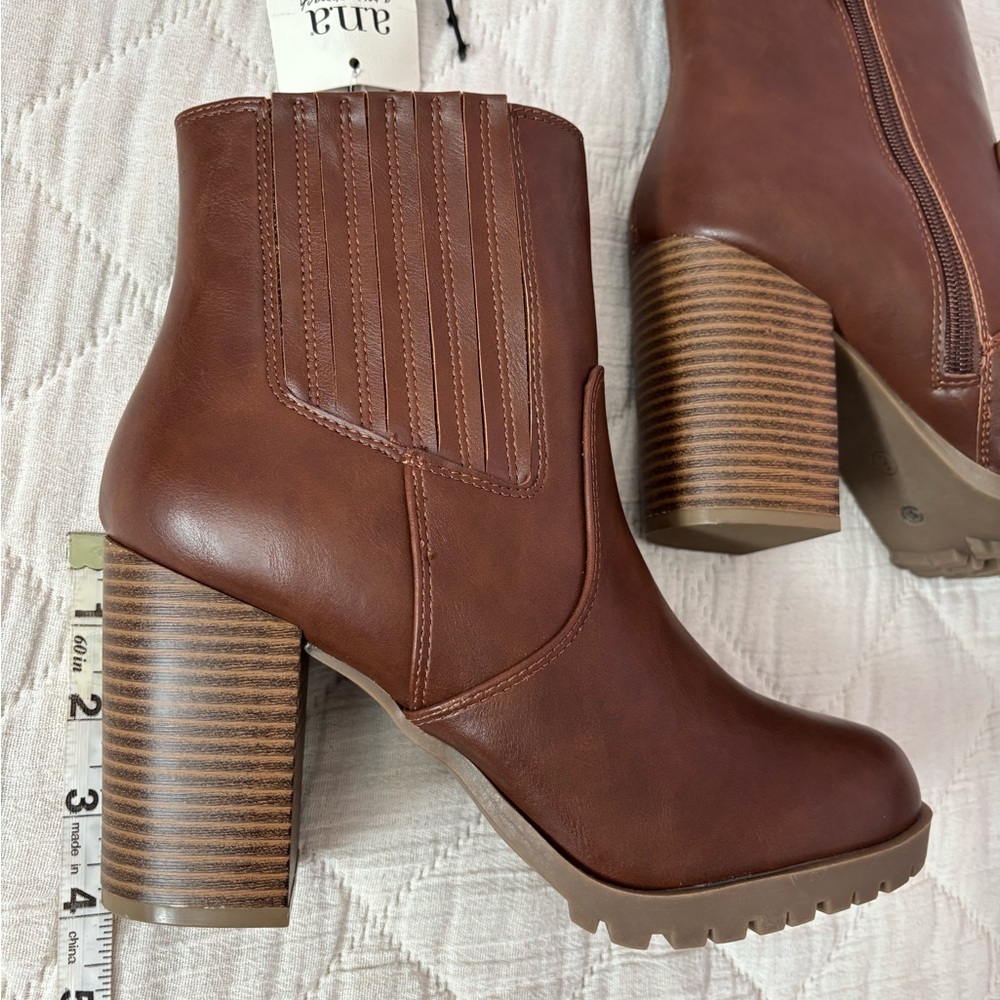 A.N.A Brown Ankle Booties Sz 8 NWT | - Picture 7 of 8